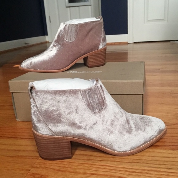 NWT Madewell The Grayson Chelsea Boot in Velvet - Picture 7 of 8
